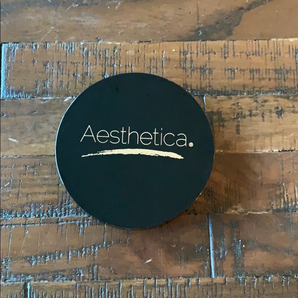 Aesthetica bronzer